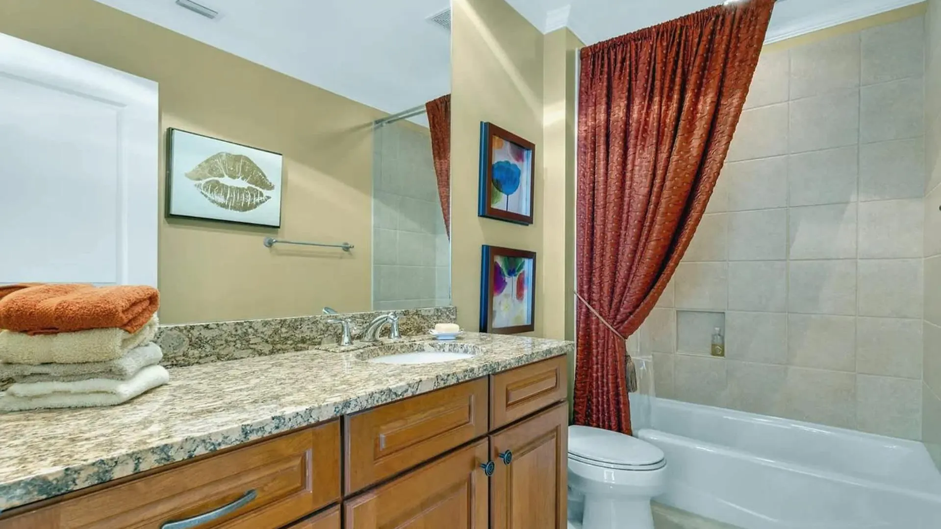 Apartment Stunning 3 Bedroom 3 Bath Gulf-Front Villa Destin