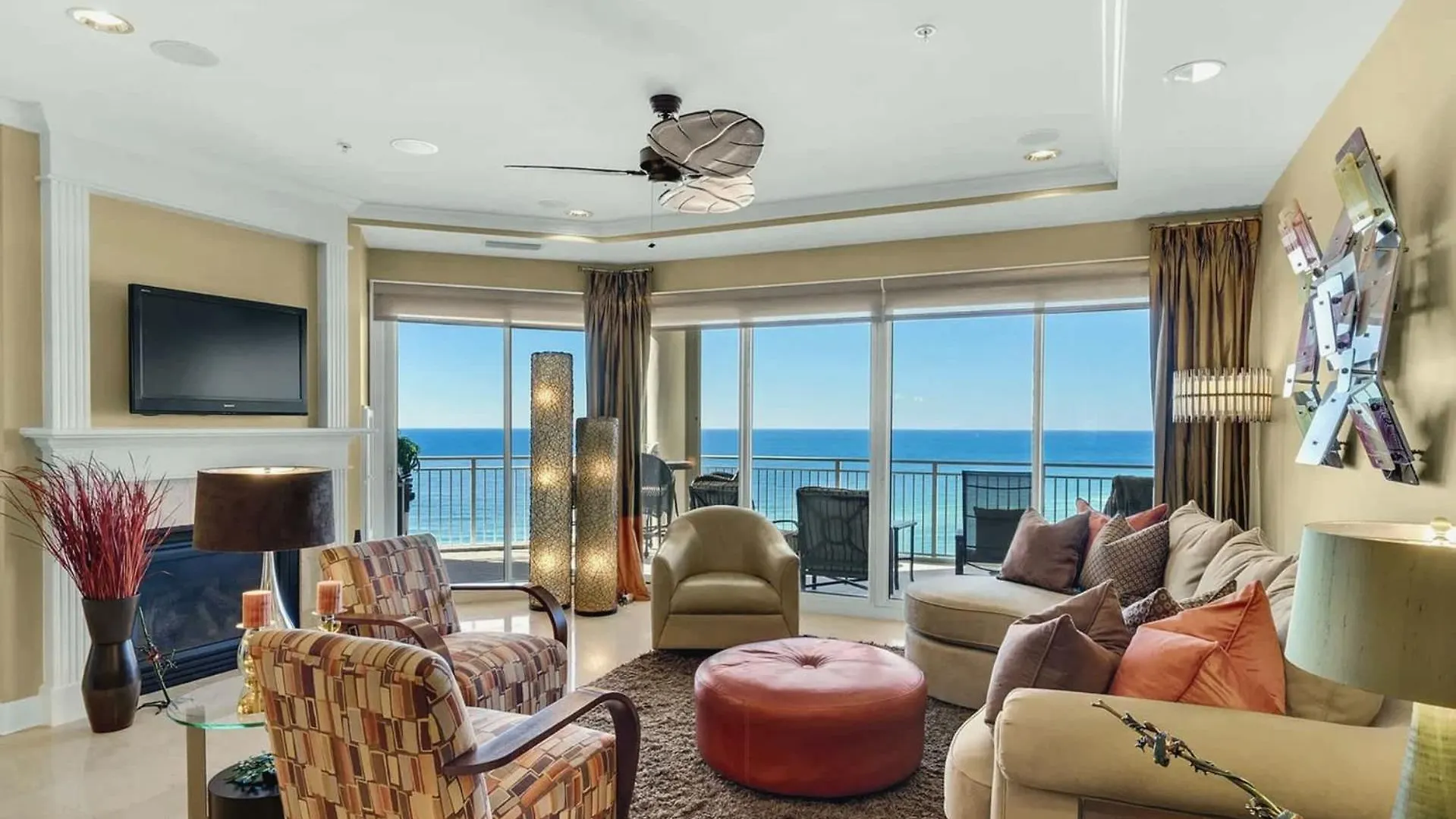 Stunning 3 Bedroom 3 Bath Gulf-Front Villa Destin