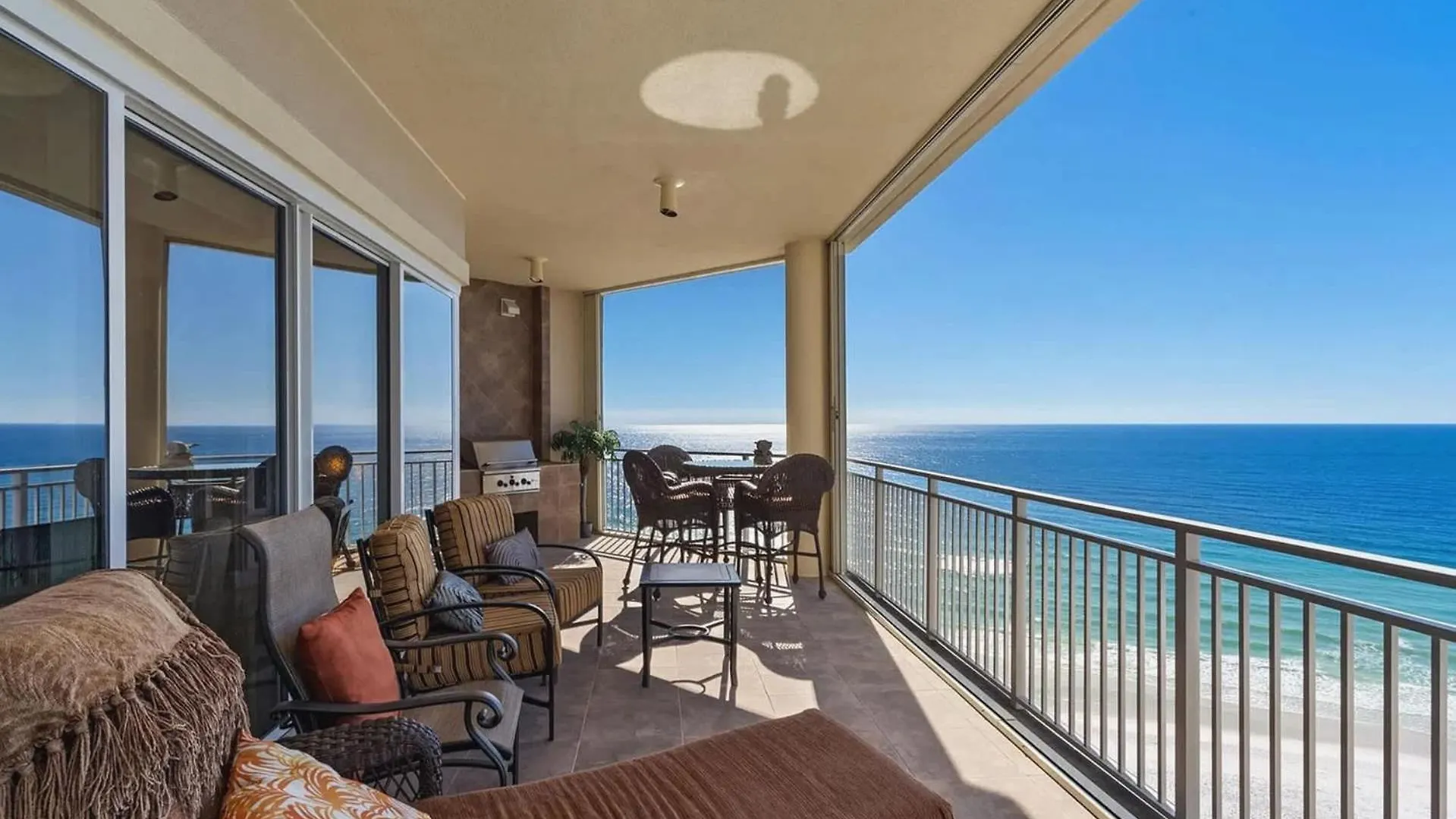 Stunning 3 Bedroom 3 Bath Gulf-Front Villa Destin 0*,  United States